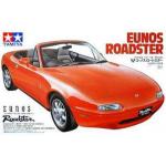 Eunos RoadSter.