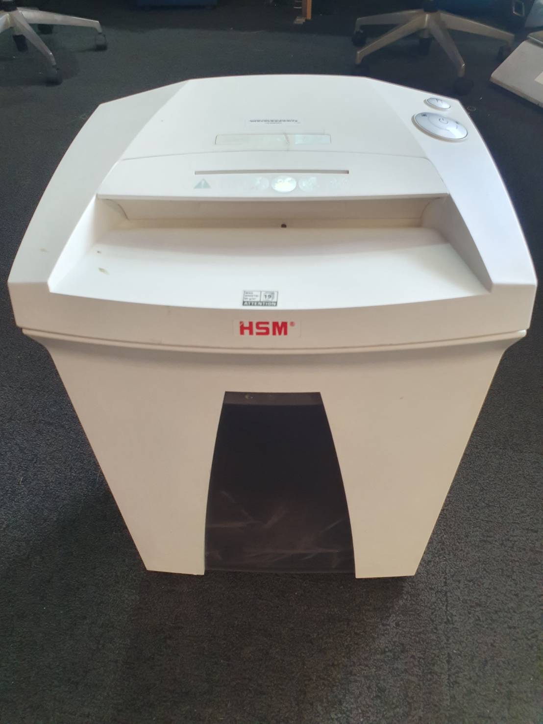 เครื่องทำลายเอกสาร HSM SECURIO B24 (3.9 mm) มือสอง