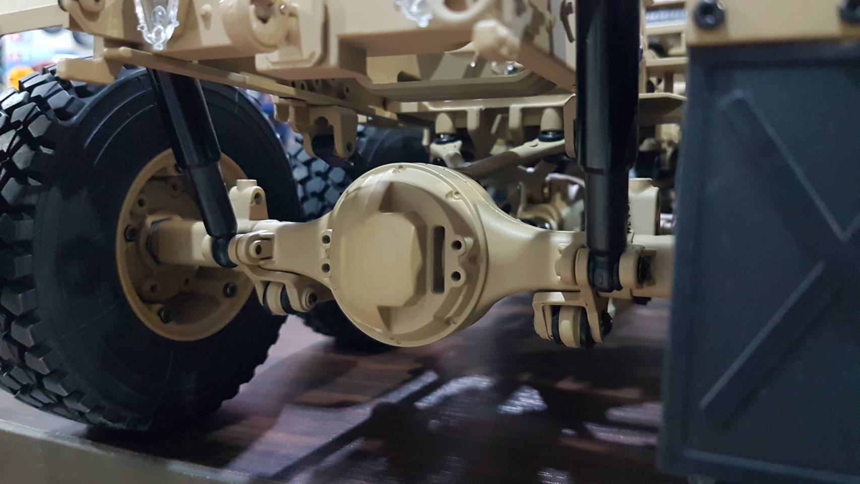 U.S. M983 Hemtt Oshkosh 8x8 Military Tactical Truck (Full-Option)