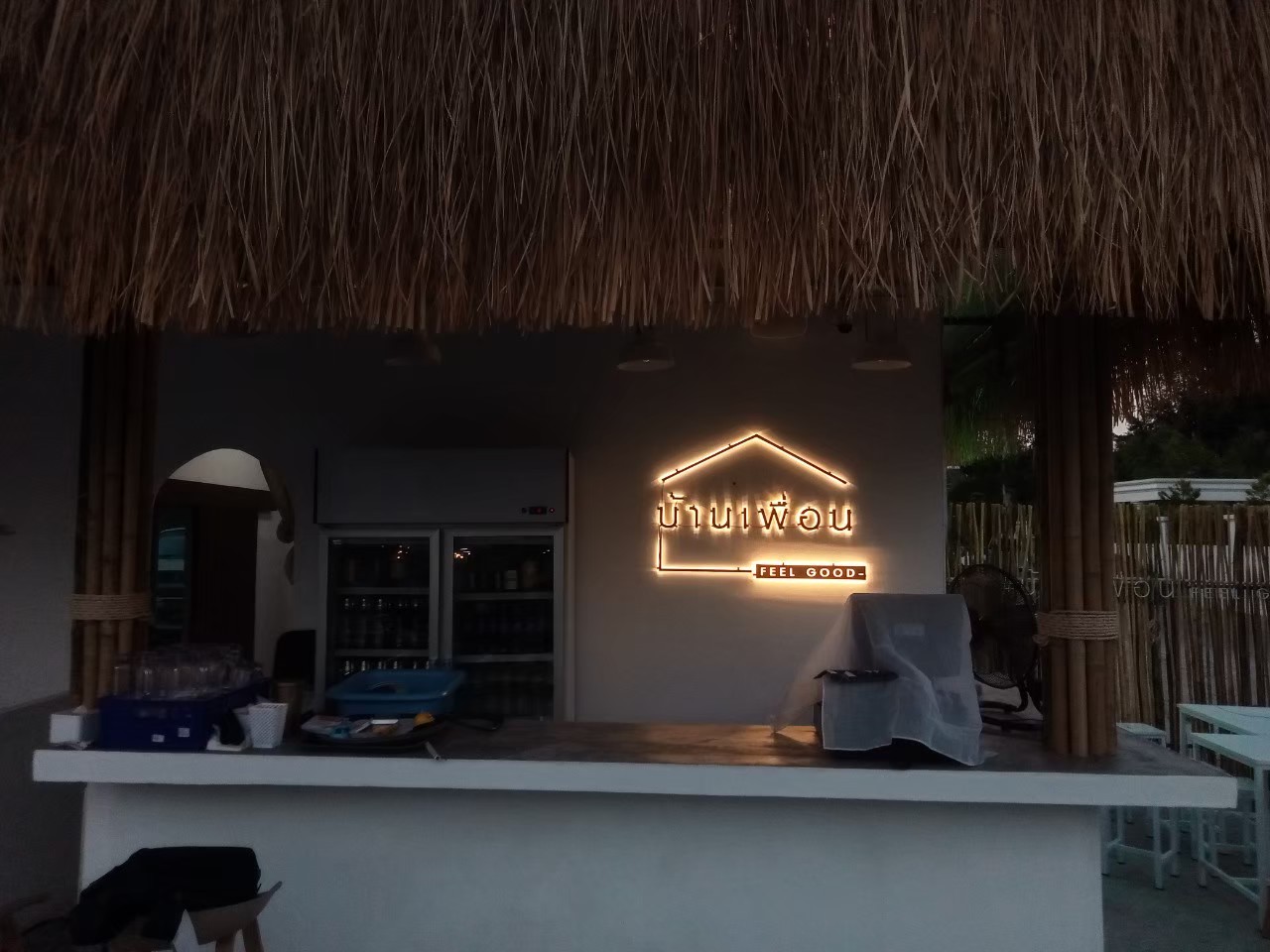 ป้ายไฟออกหลัง