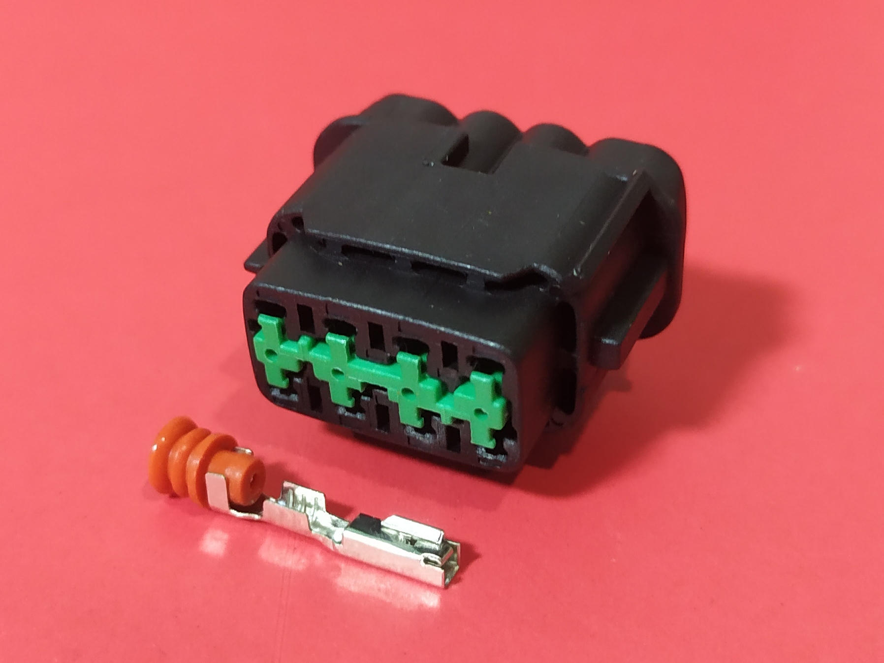 8 พิน ดำเขียว Led Nissan ตัวเมีย #1177