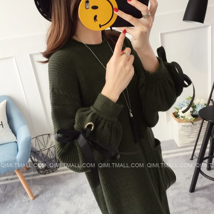 พรีออเดอร์ - เดรสไหมพรม Pre - DT172 (สีเขียวขี้ม้า)