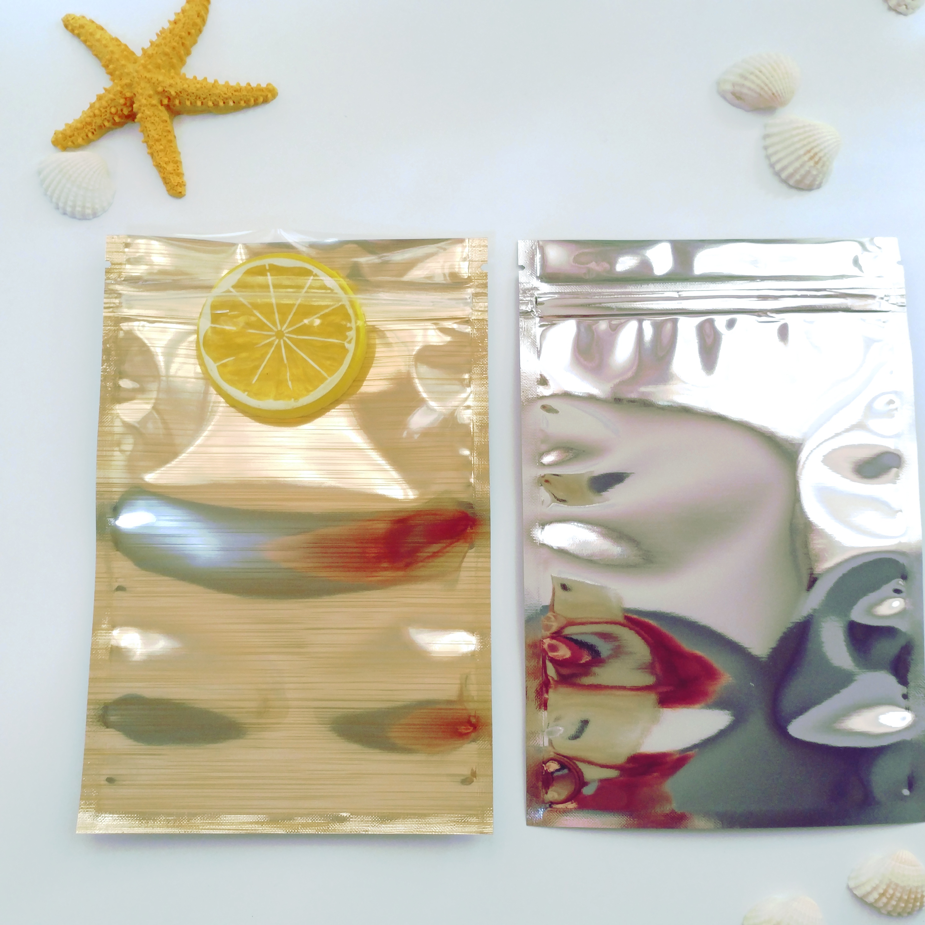 ถุงหน้าใส หลังฟอยล์สี ลายเส้น ซิปล็อคตั้งไม่ได้ (เมทัลไลท์)