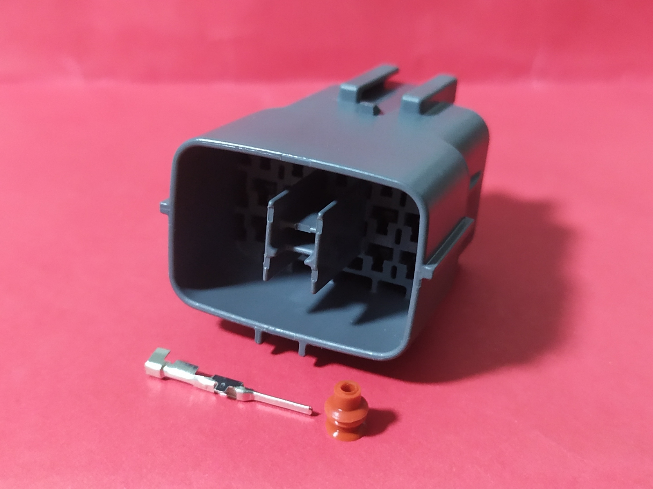 14 พิน เทา MAZDA (ตัวผู้) #0629