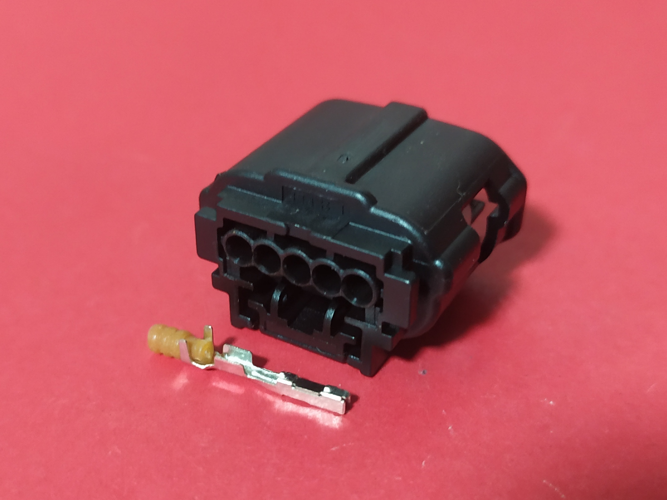 5 พิน แอร์โพร์ Toyota Camry Vios Vigo Triton #1046-F