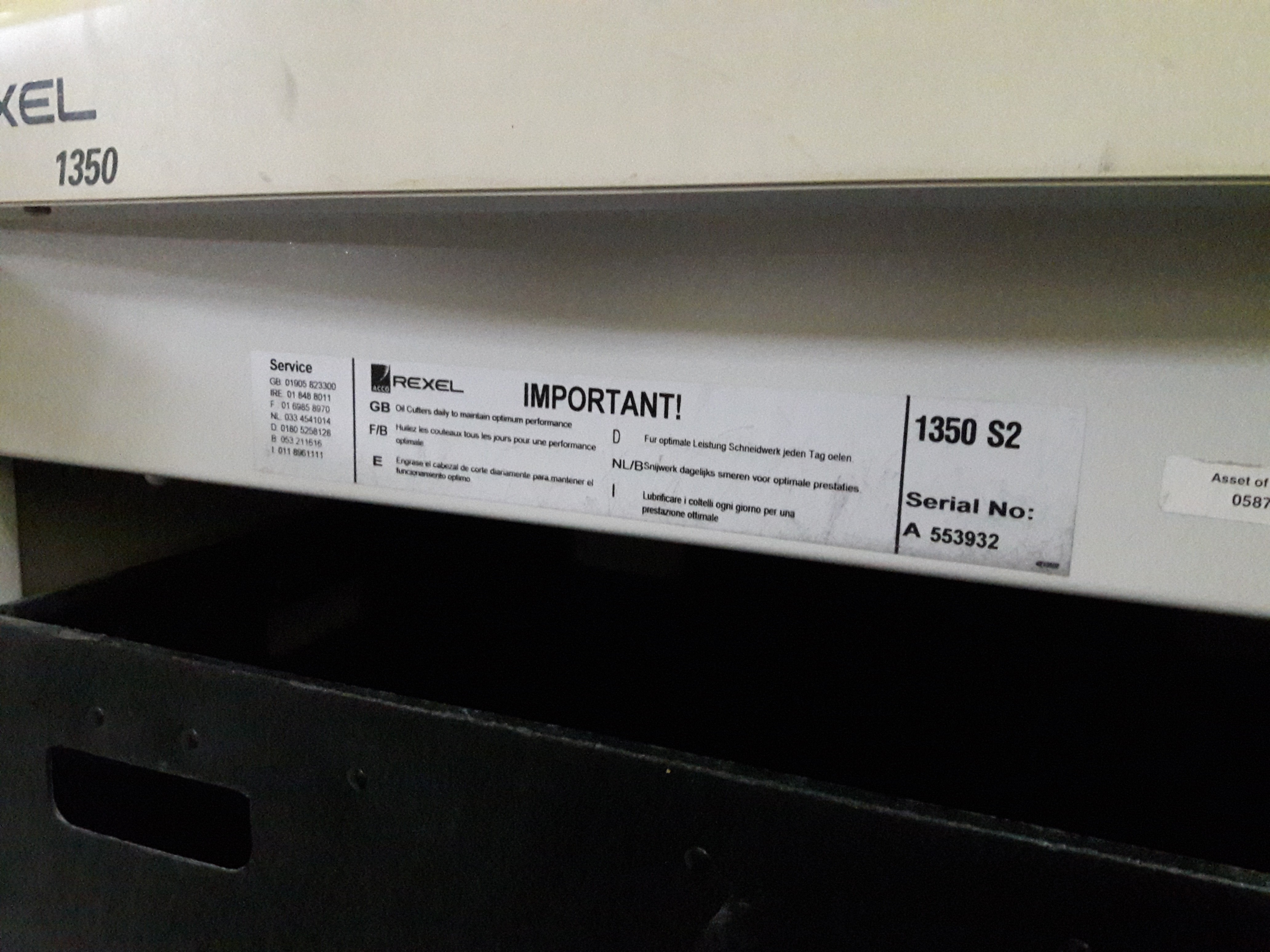 เครื่องทำลายเอกสาร Rexel รุ่น 1350 เครื่องทำลายเอกสารอัตโนมัติ มือสอง