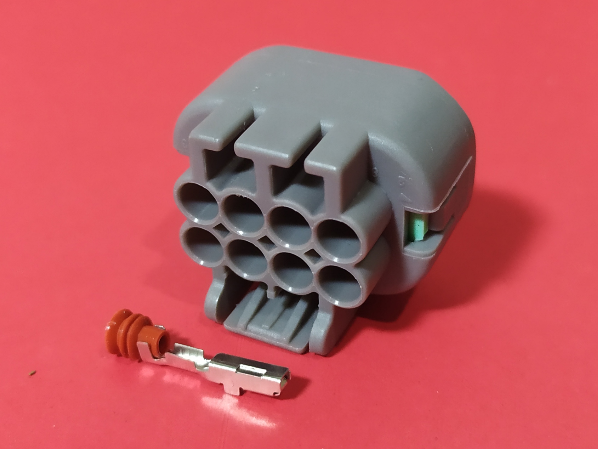 8 พิน เทา Head lamp Toyota ร่องบนซ้าย #10891