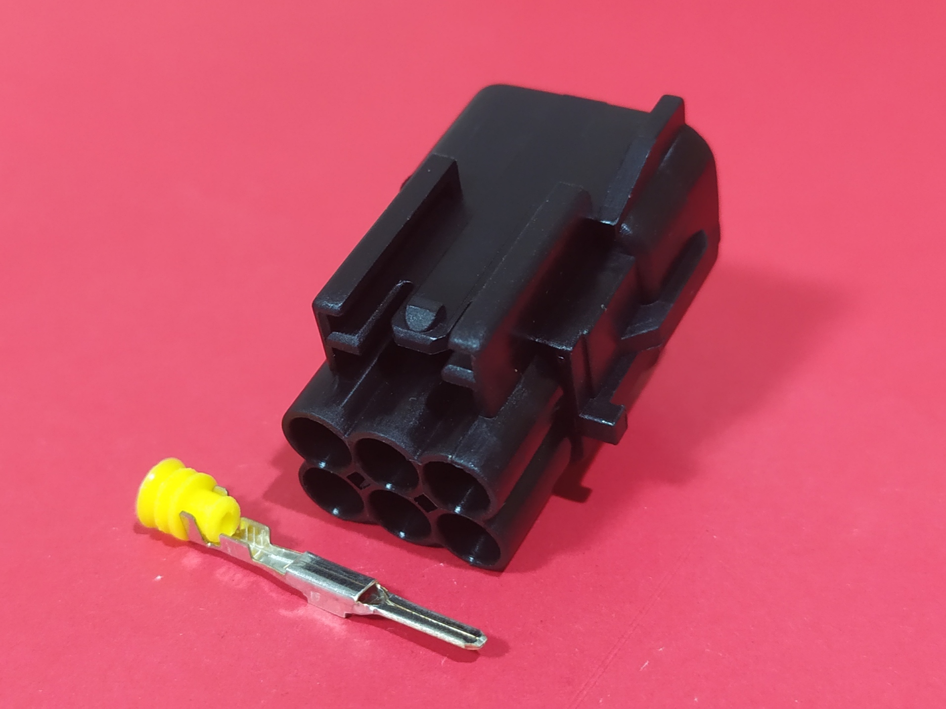 6 พิน ดำ ไฟหน้า, คันเร่ง (ร่องซ้าย) #651104