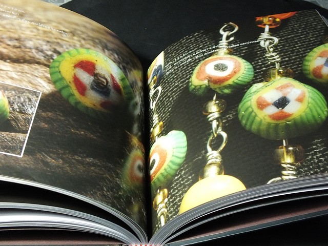 ลูกปัดโรมัน ลูกปัดเเละเครื่องประดับโบราณ โดย ธวัชชัย รามนัฏ (Pre-Order สอบถาม)