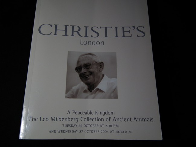 CHRISTIE’S A Peaceable Kingdom The Leo Mildenberg Collection of Ancient Animals หนา 316 หน้า ปี 2004