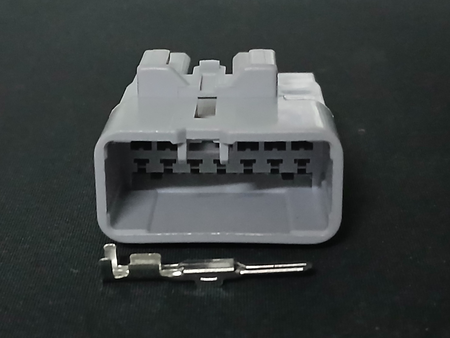 12 พิน เทา กล่องคุมสเต็ปมอเตอร์เทอร์โบ วีโก้ #1120