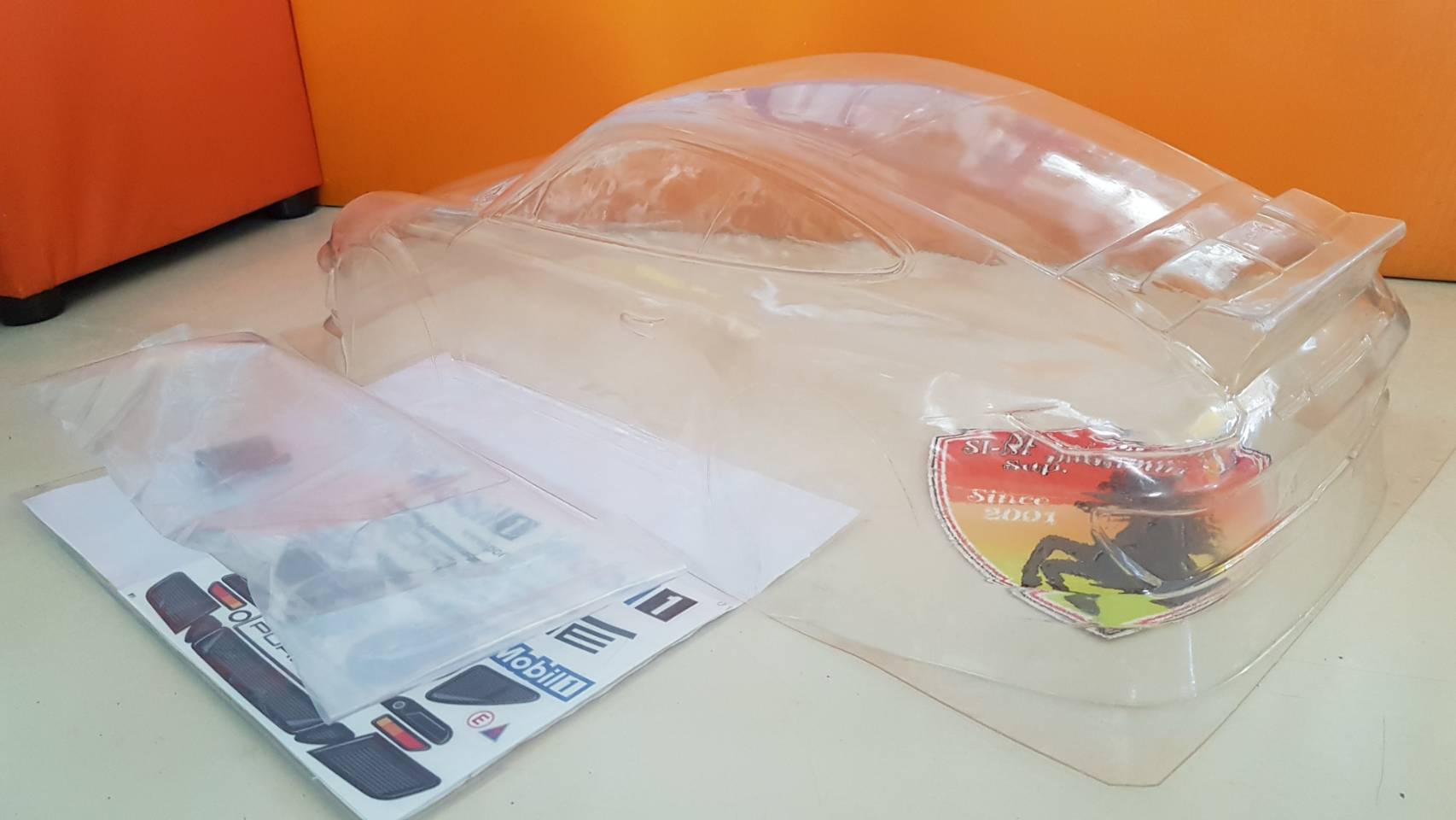 Porsche 911 GT3 Clear Body for 1/8 GT