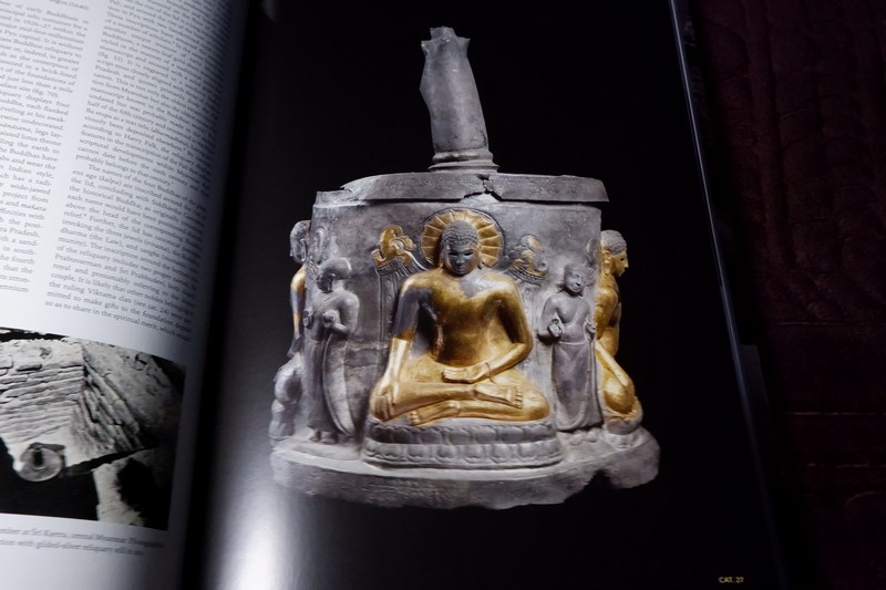LOST KINGDOMS hindu-buddhist sculpture of early southeast asia ปกแข็ง ปี 2014 (Pre-Order สอบถาม)