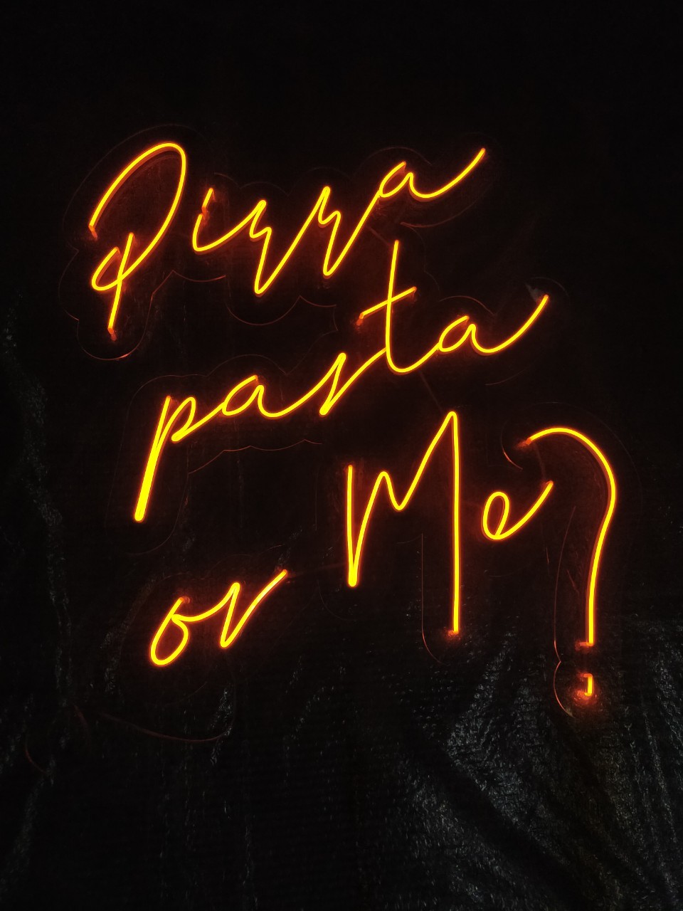 ไฟนีออน เฟค