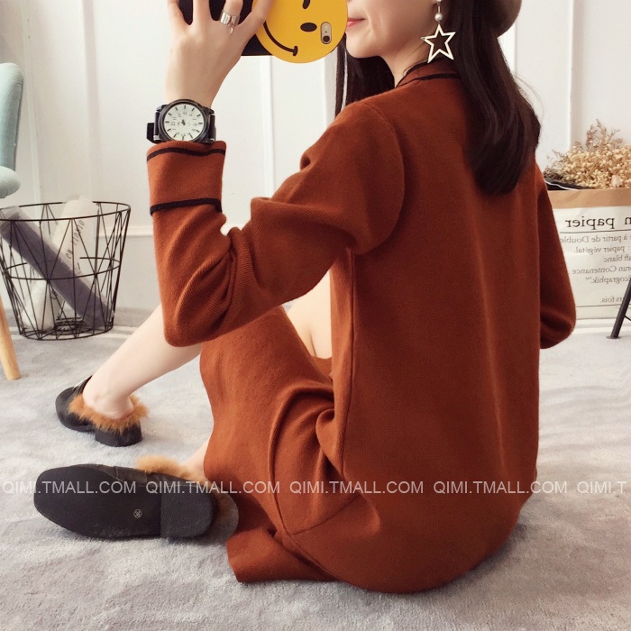 พรีออเดอร์ - เดรสไหมพรม Pre - DT146 (สีน้ำตาล)