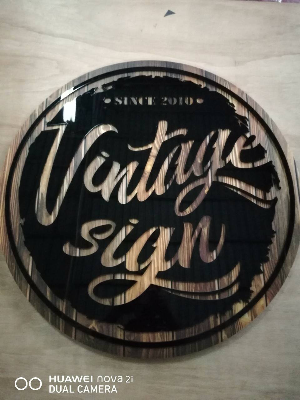 งานป้ายไฟออกหลัง STNT 2010 vintage sign