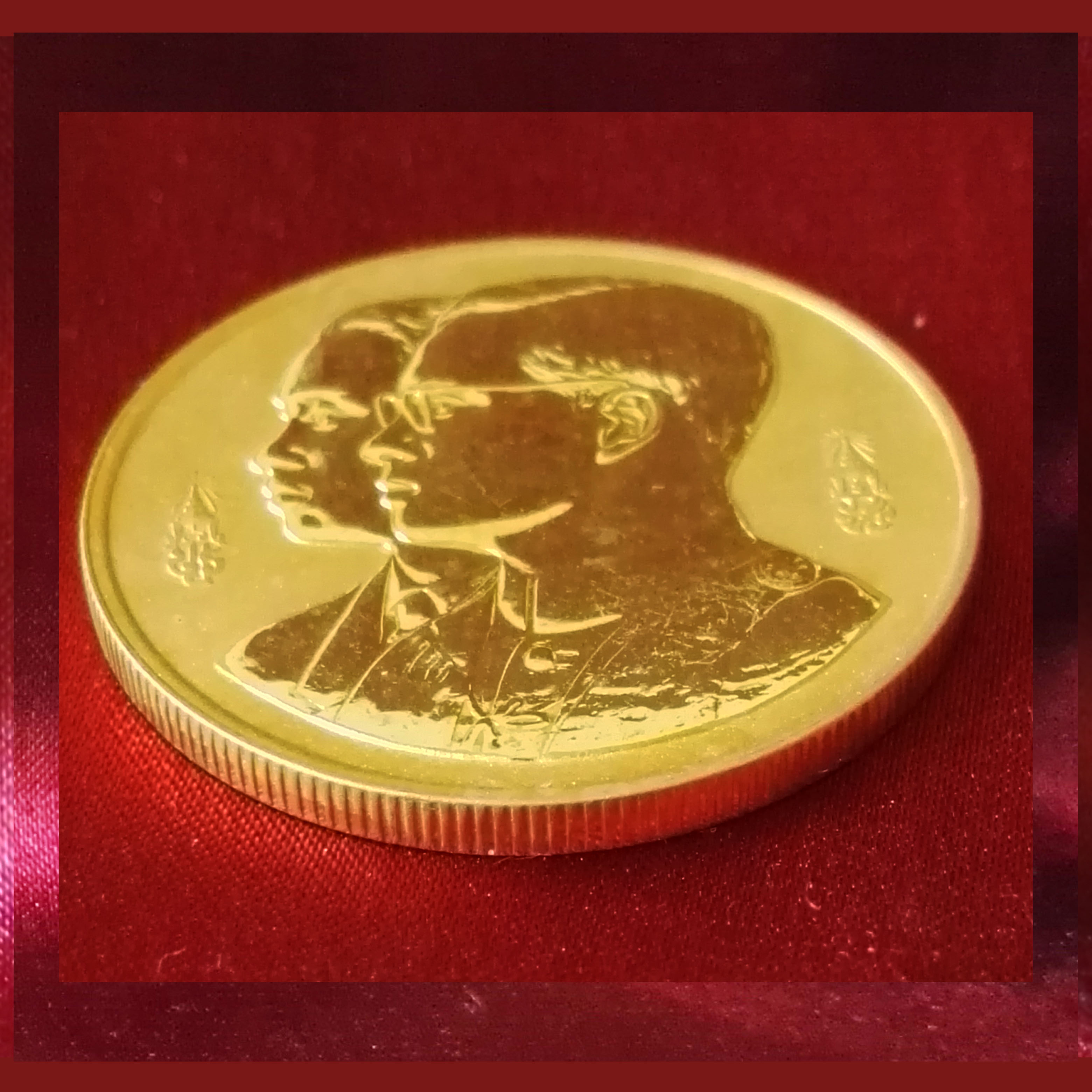 เหรียญ10บาท 60ปีธรรมศาสตร์ ชุบทอง