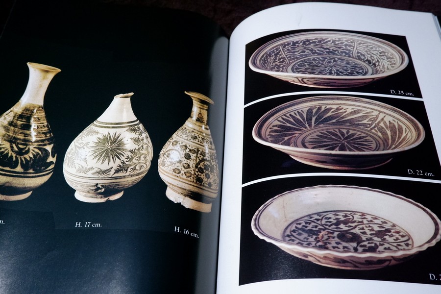 THAI CERAMICS BY J.C.SHAW