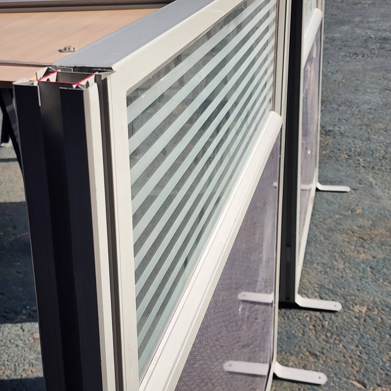 ฉากกั้น มือสอง มีขนาด (130x120x5cm) (106x120x5cm) มือสอง