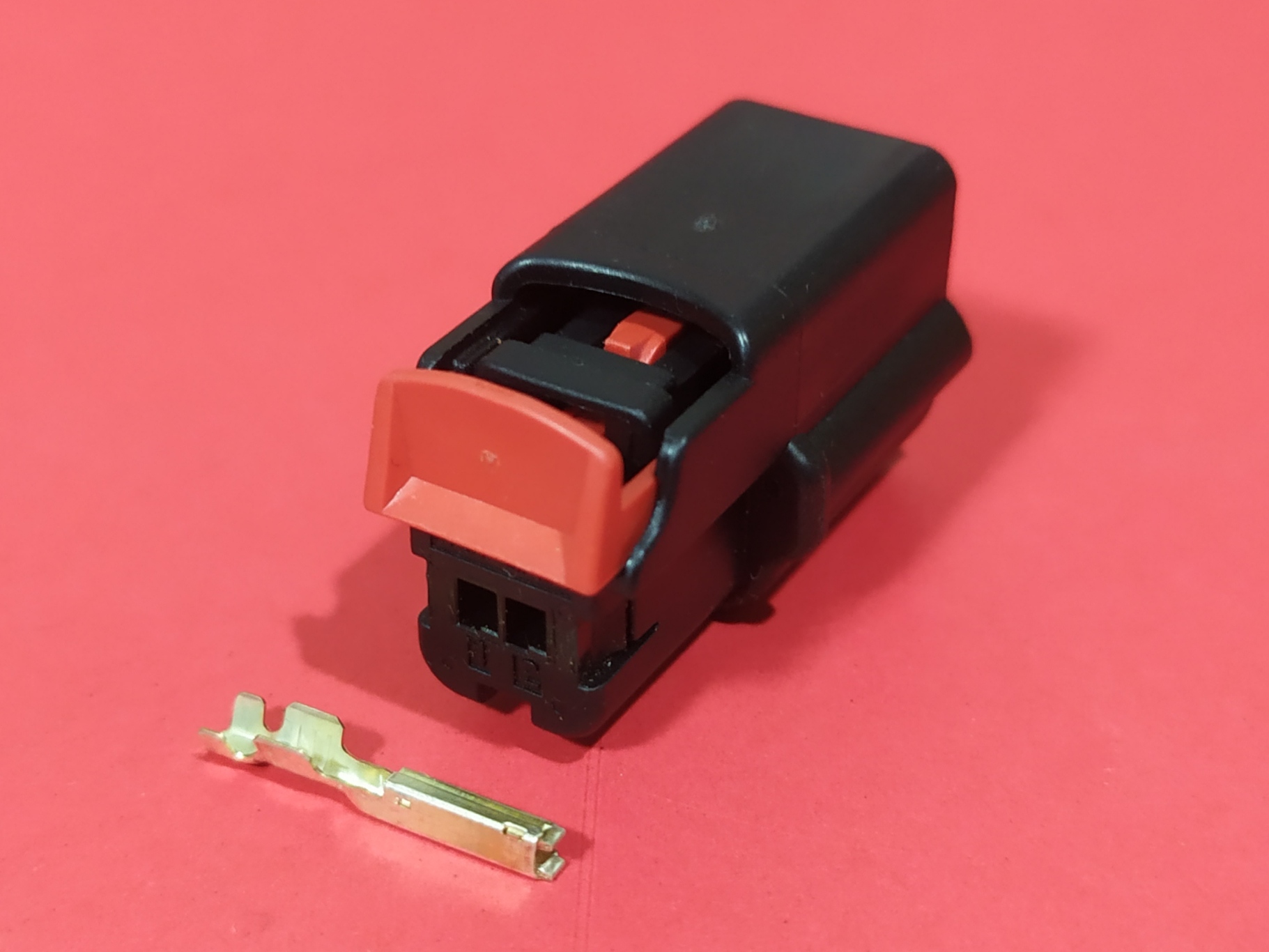 2 พิน ดำ ไฟตัดหมอก ร่องเล็ก #2110