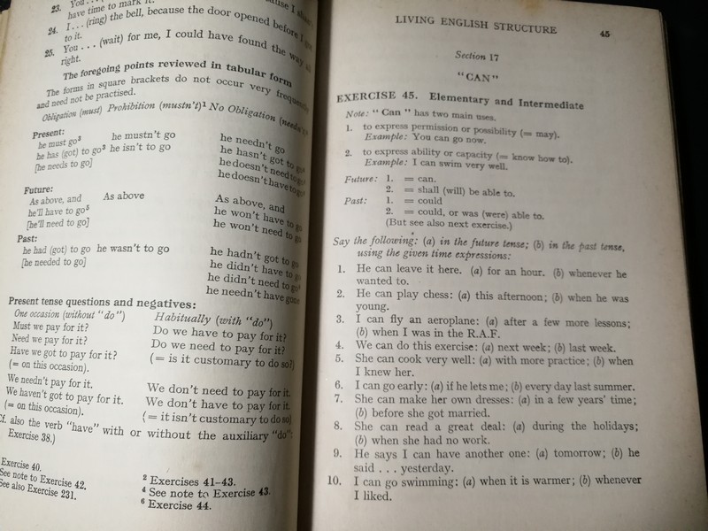LIVING ENGLISH STRUCTURE PRACTICE BOOK FOR FOREIGN STUDENTS AND KEY BY W.STANNARD ALLEN ปกแข็ง ปี 1957