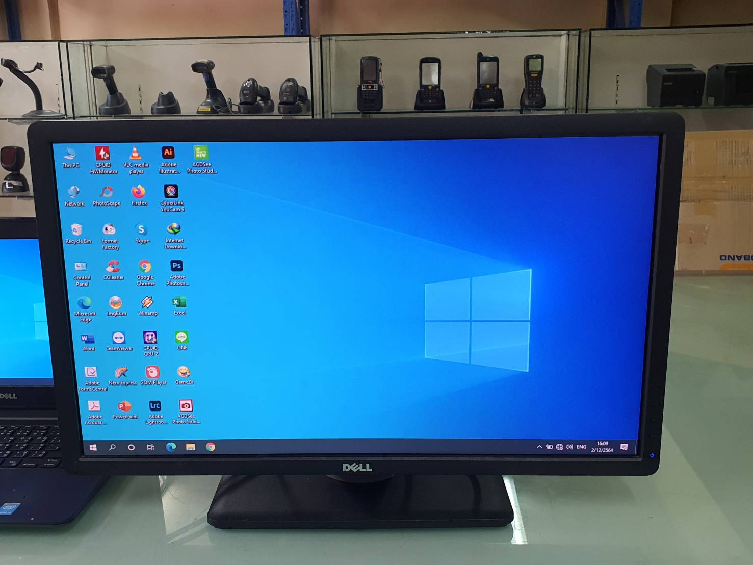 จอคอม LED ยี่ห้อ DELL รุ่น P2312H ขนาด 23.5 นิ้ว Full HD หมุนได้ มือสอง