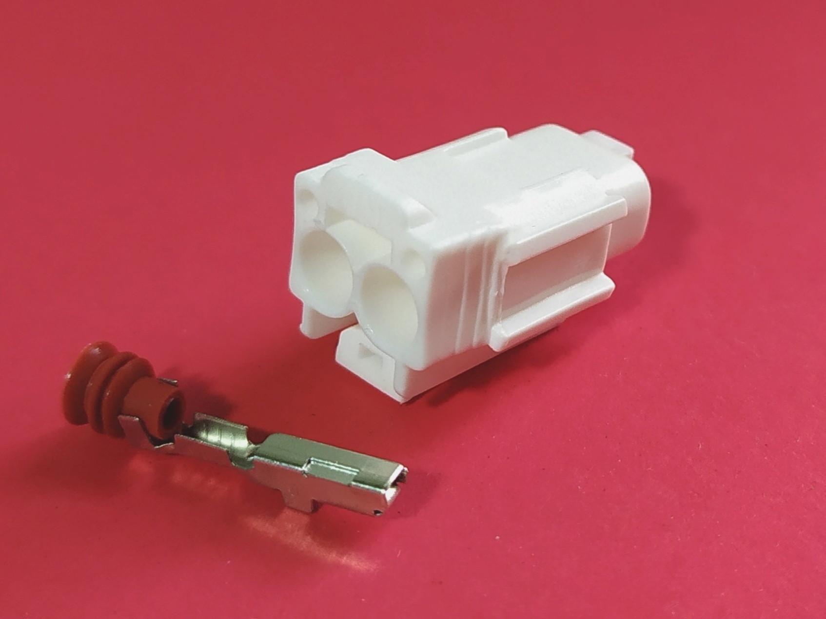 2 พิน ขาว เซ็นเซอร์ ABS Toyota #70218Y (ตัวเมีย)