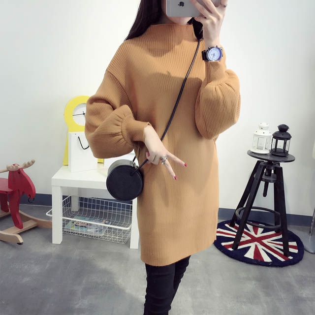 พรีออเดอร์ - เสื้อไหมพรมแฟชั่นรุ่นยาว Pre - ST676 (สีน้ำตาล)