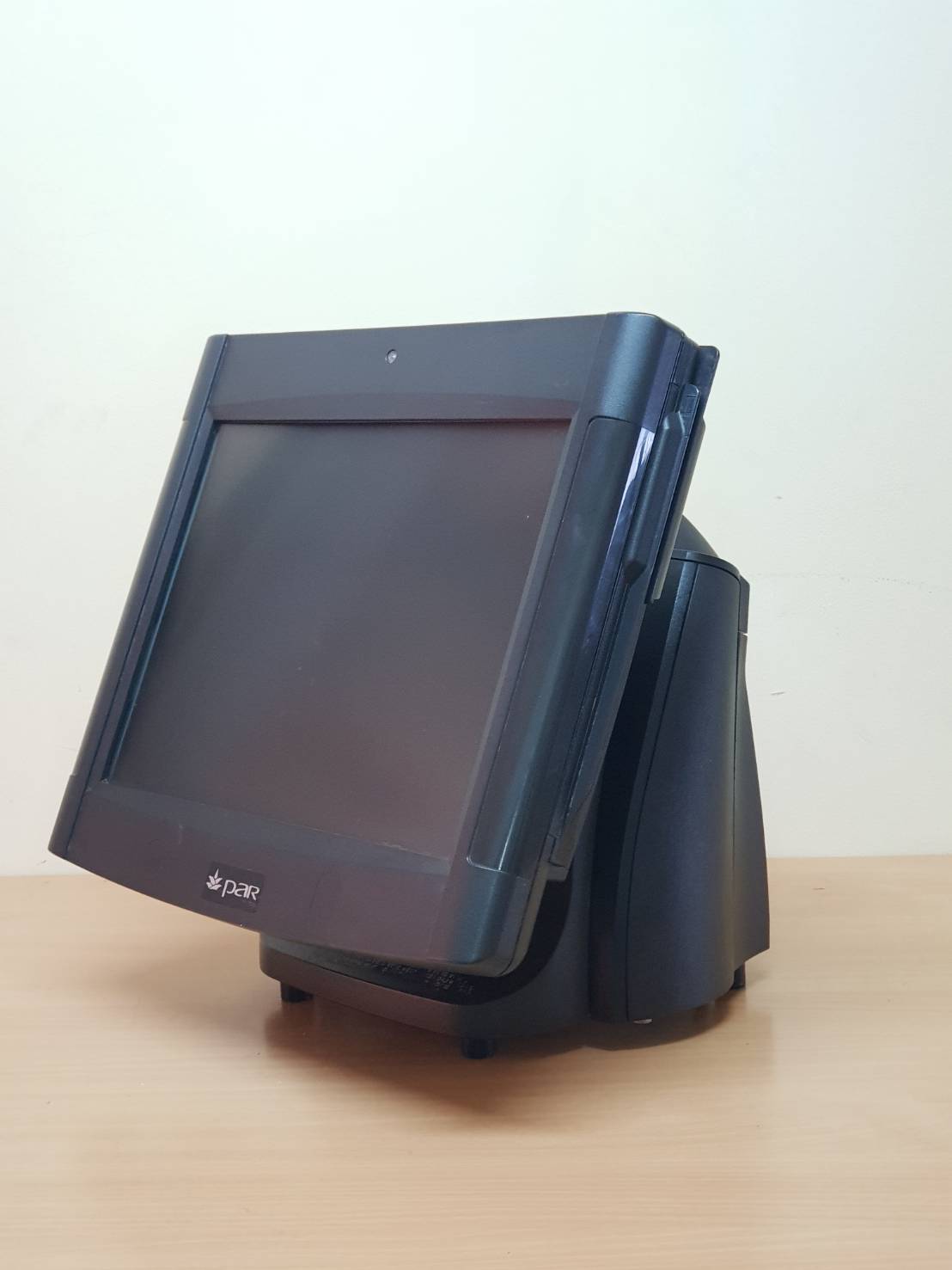 เครื่อง pos all in one ยี่ห้อ PAR M7125-01 มือสอง