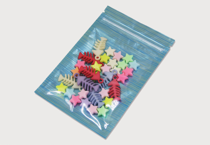 ถุงหน้าใส หลังฟอยล์สี ลายเส้น ซิปล็อคตั้งไม่ได้ (เมทัลไลท์)