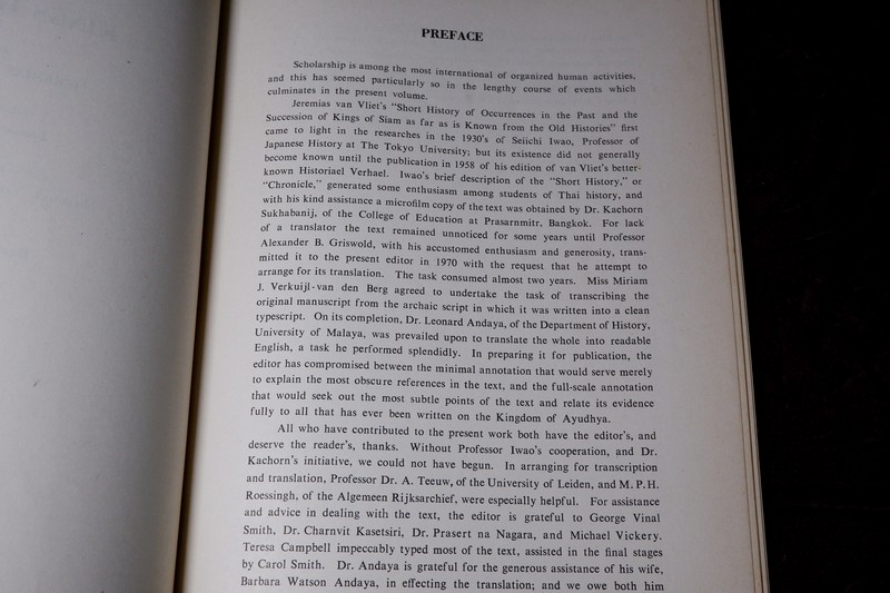 THE SHORT HISTORY OF THE KINGS OF SIAM BY JEREMIAS VAN VLIET ( 2 language)
