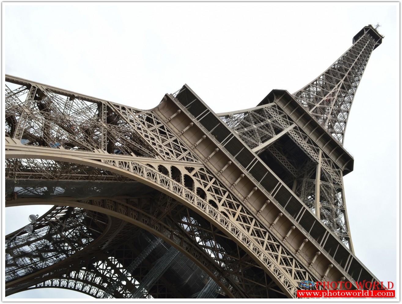 วอลเปเปอร์รูปภาพติดผนังสั่งทำ CITY มีภาพให้เลือกกว่า 50,000 ภาพ ออกแบบกราฟฟิค หรือ รูปภาพตามที่ท่านกำหนด ในสไตล์ท่านเอง "custom made"