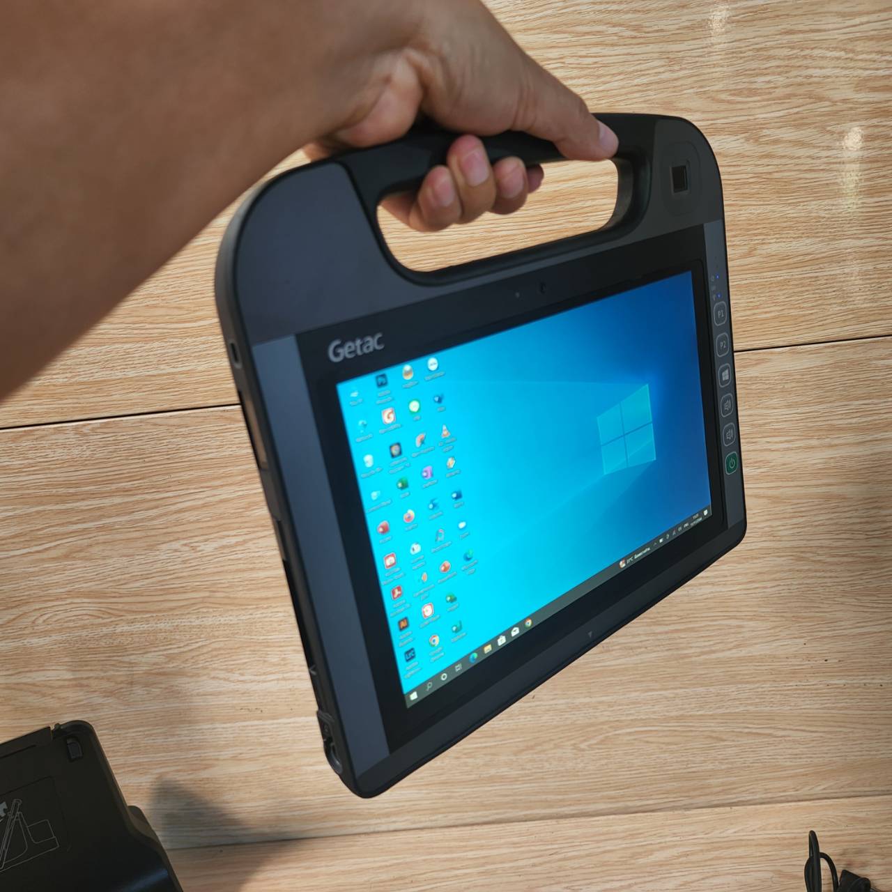 Windows 10 Getac RX10 มือสอง