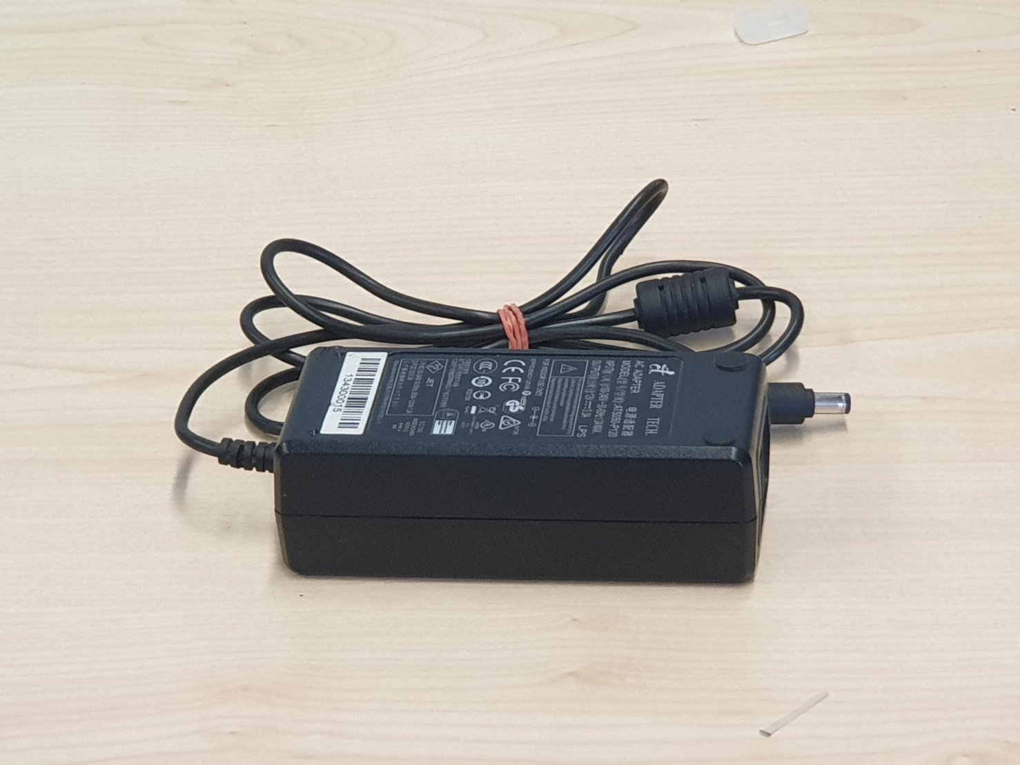อแดปเตอร์ ATS065T-P120 12V 3.3A มือสอง