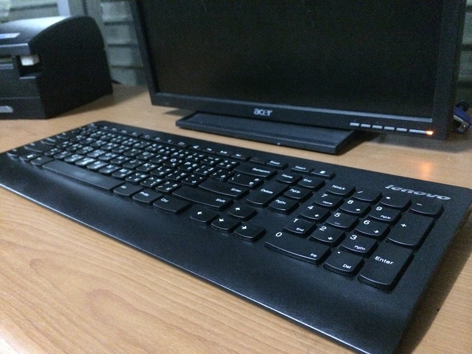 คีย์บอร์ดไร้สาย LENOVO ของแท้