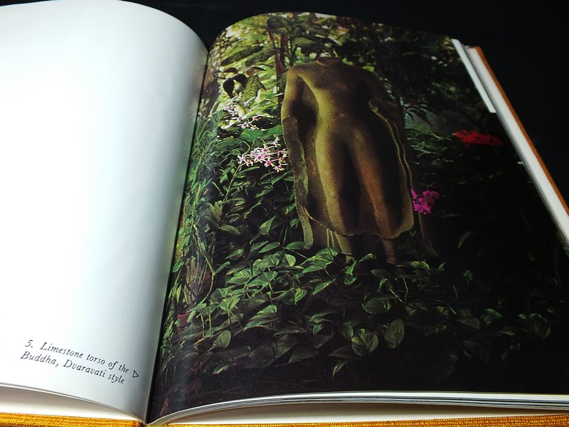 The House on the Klong (the bangkok home and asian art collection of James Thompson ) ปกแข็ง ปี 1983