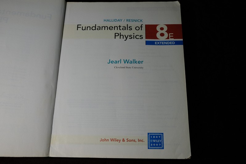 Fundamentals of PHYSICS by HALLIDAY & RESNICK 8'Th Edition