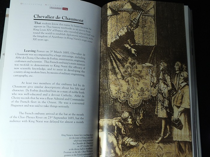 DISCOVERYING AYUTTHAYA อยุธยา BY CHARNVIT KASETSIRI-MICHAEL WRIGHT COPYRIGHT 2007