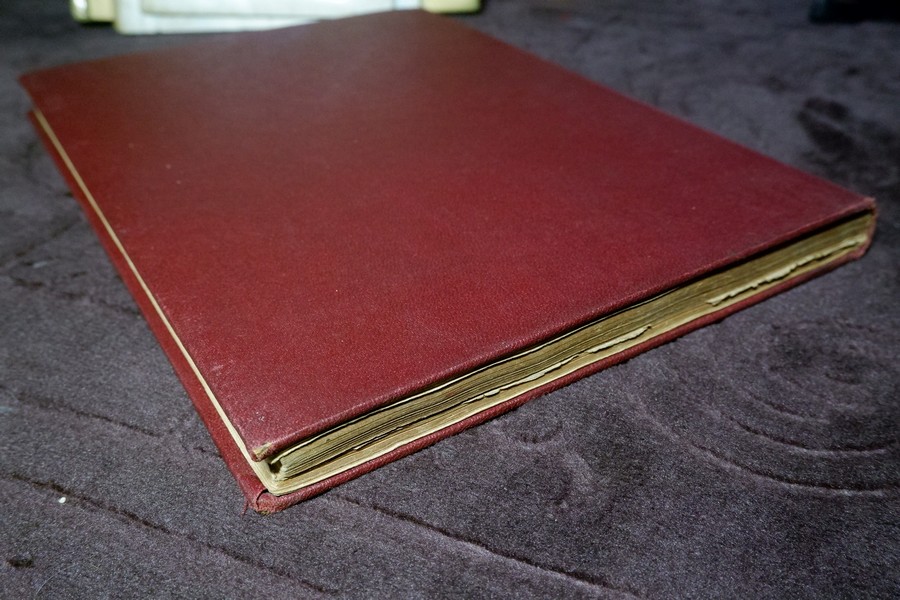 ตำหรับสายเยาวภา บอกวิธีปรุงอาหารคาวหวาน มีภาพประกอบ ปกเเข็ง ปี 2498 (สอบถาม)