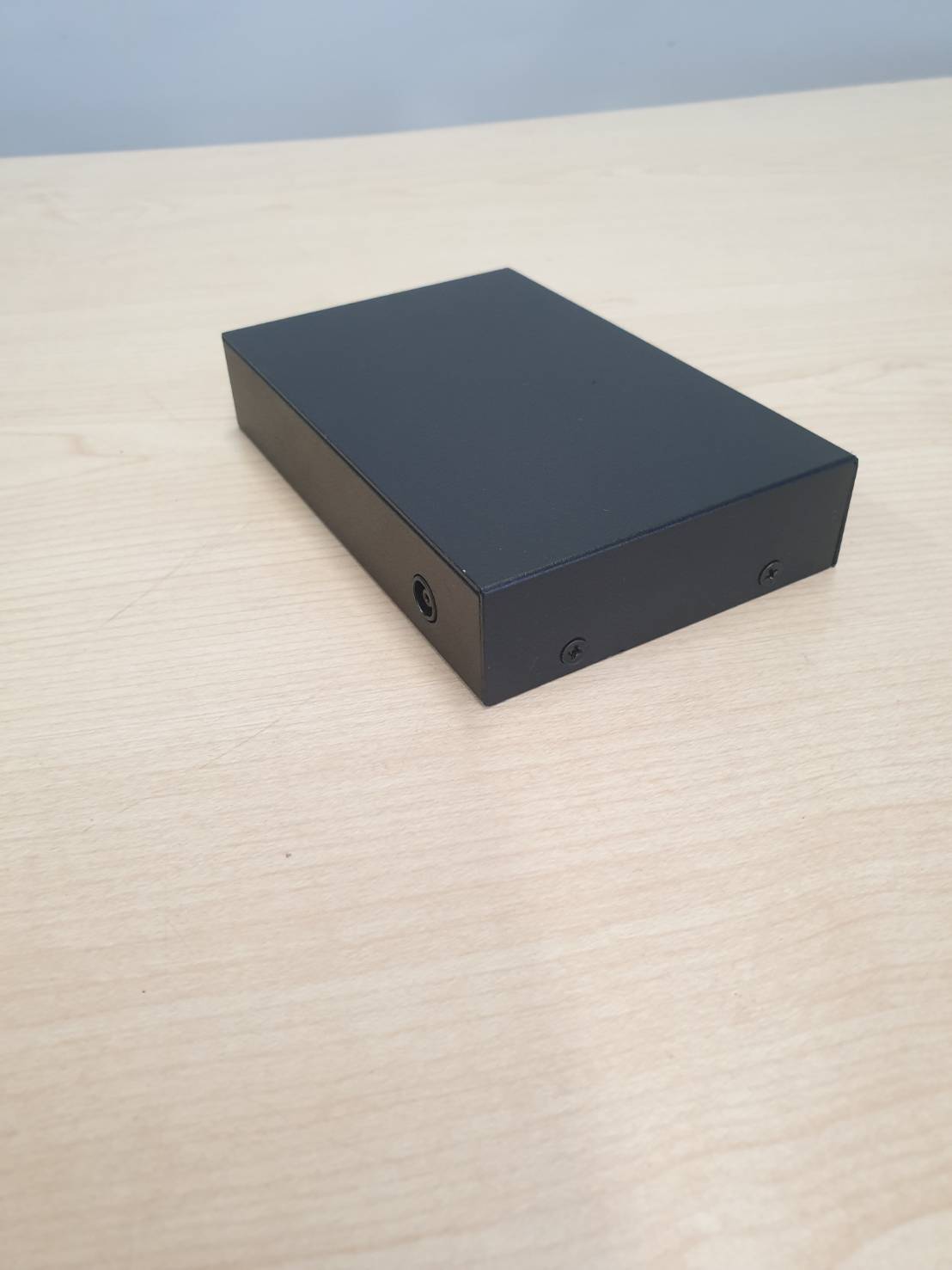 poe switch 4-port fast ethernet poe switch zp4