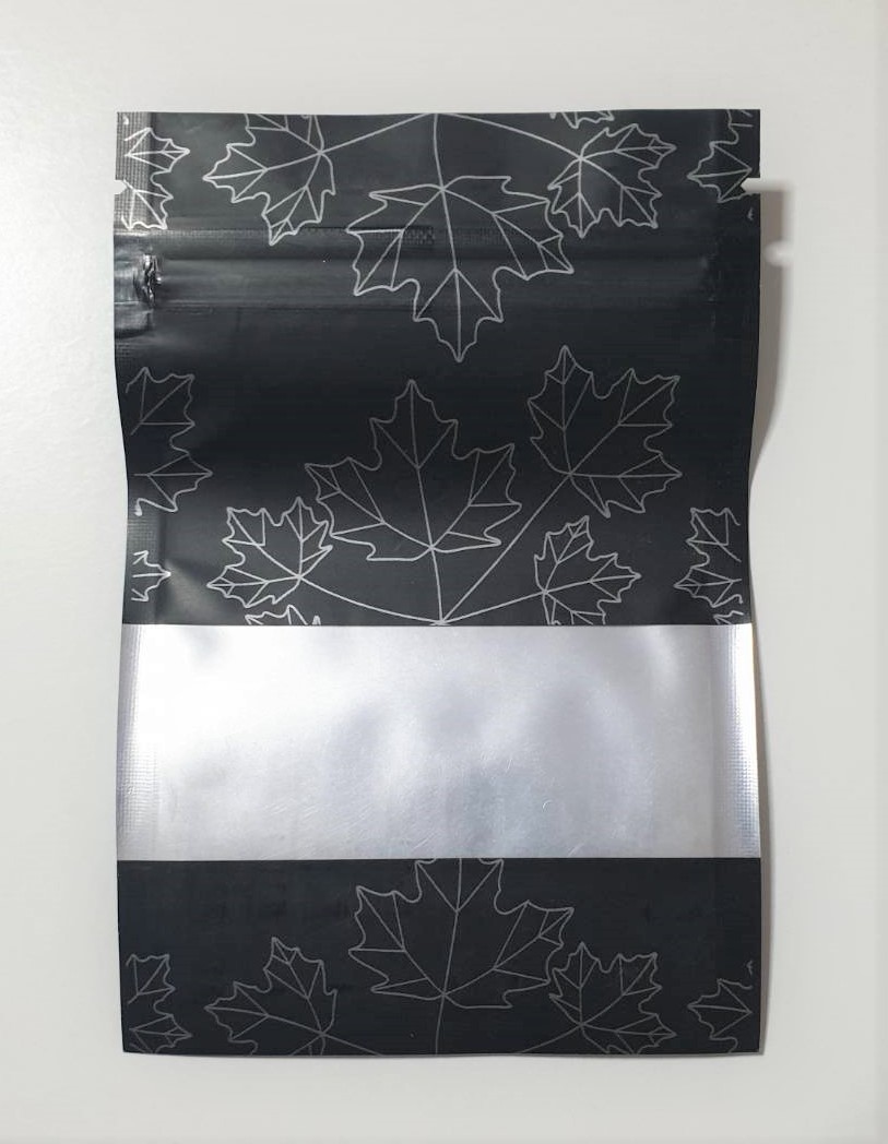 ถุงฟอยล์ลายใบเมเปิ้ลสี หน้าต่างใส ซิปก้นแบน (เมทัลไลท์)