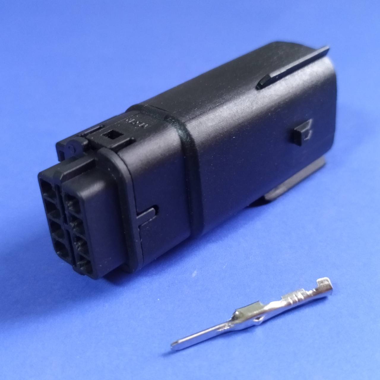 8 พิน ไฟหน้า Ford Ranger #4901