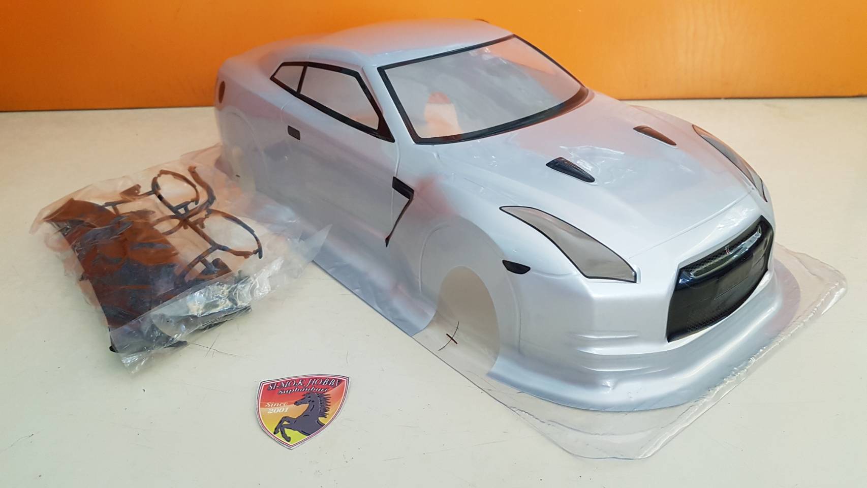 Nissan Skyline GT-R (R35) Body (Silver)
