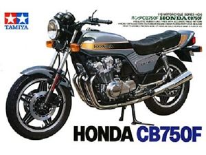 Honda CB750F.