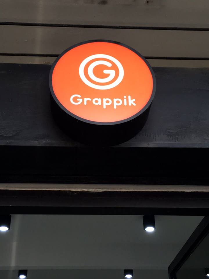 ป้ายกล่องไฟวงกลม ขนาด 40x40 cm ติดตั้งป้ายสุขุมวิท