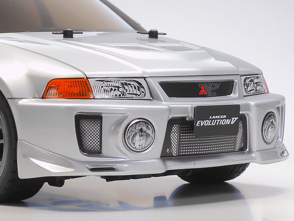 Mitsubishi Lancer Evolution V (TT-02)