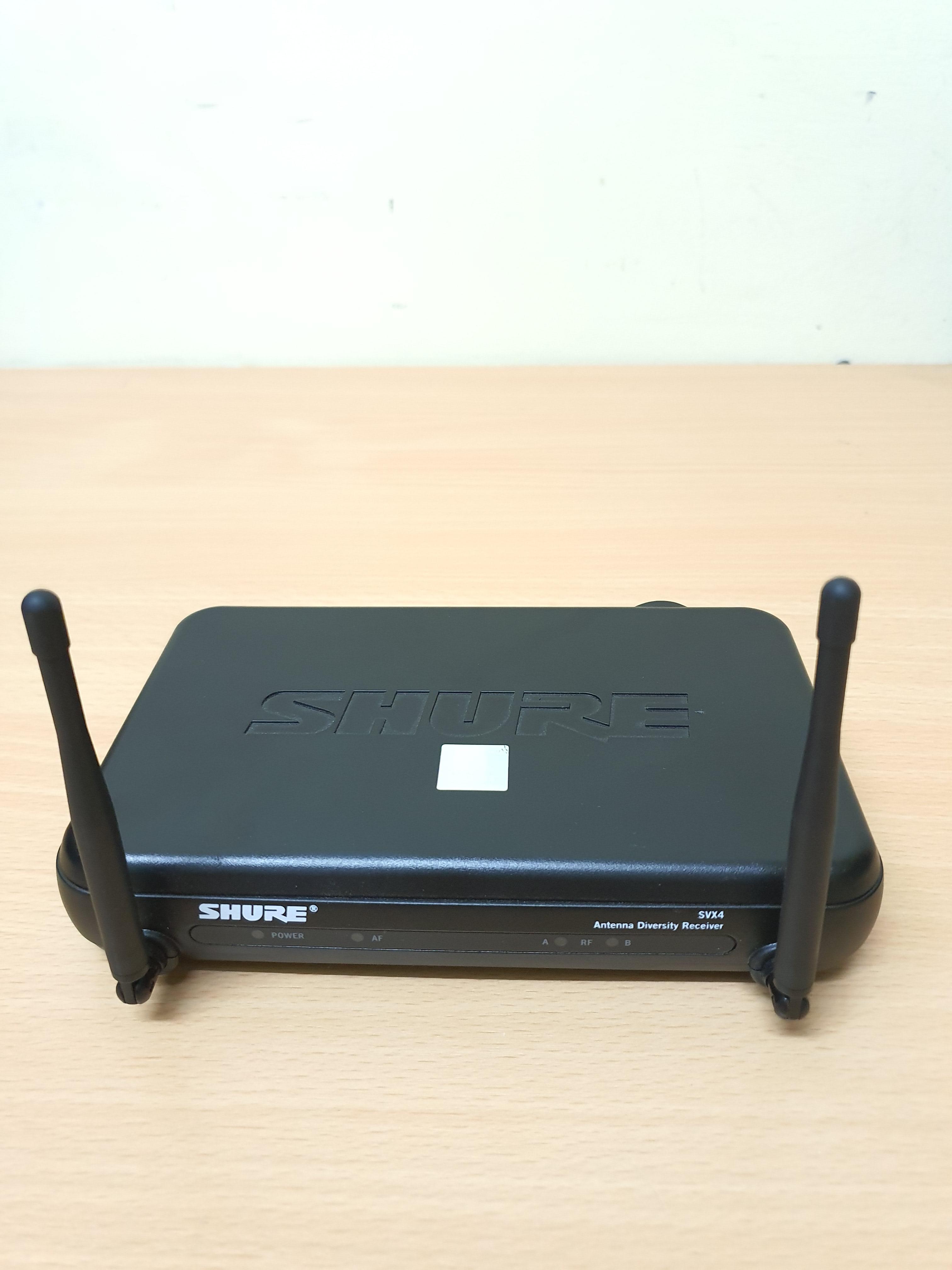 ไมโครโฟนไร้สายมือสอง SHURE SVX4/PG58 มหาจักรแท้ๆ