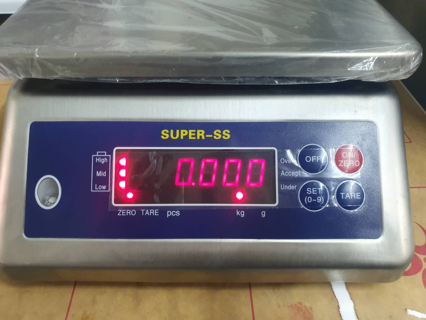 เครื่องชั่งกันน้ำ SUPER-SS Model 3S-15K 15Kg/2g มือสอง