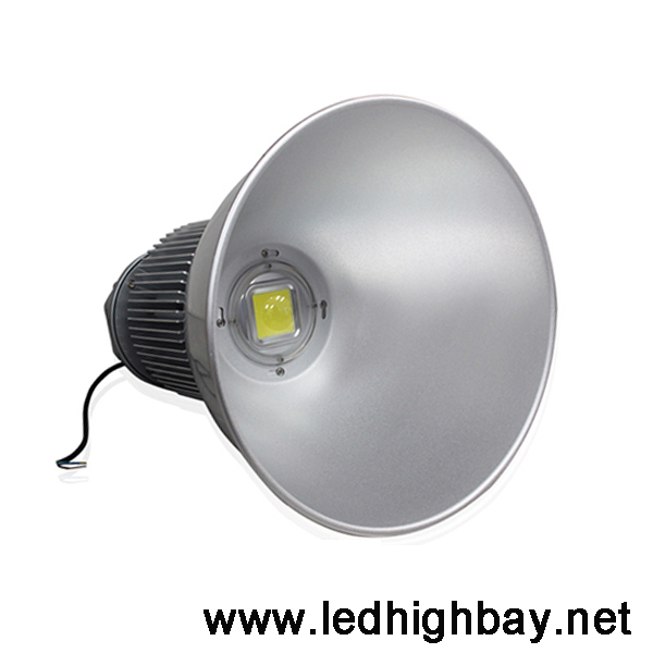 โคมไฮเบย์ LED Iwachi 150w (แสงส้ม)