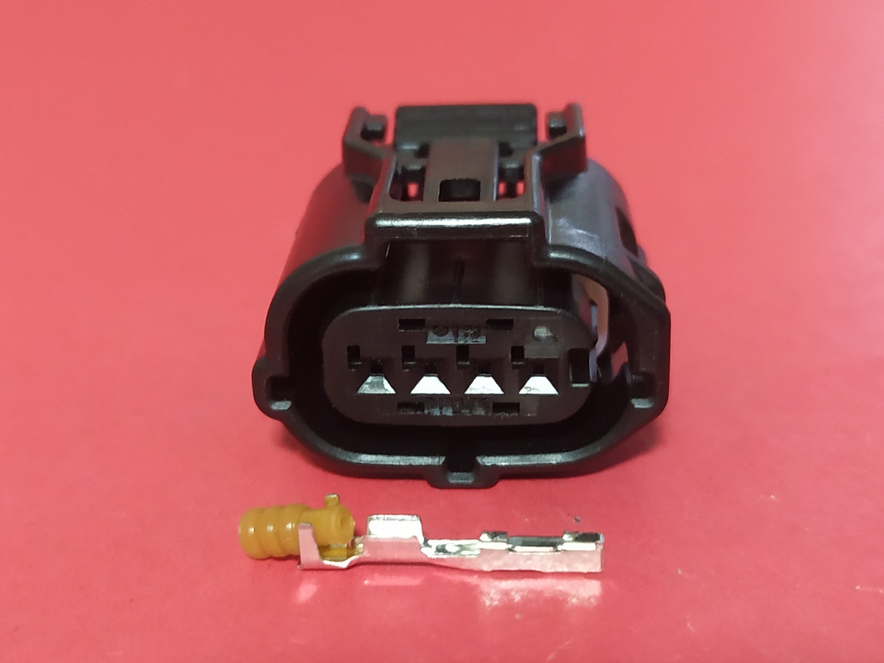 4 พิน แอร์โฟร์ Toyota Revo #7401